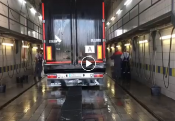 Schwindt Transporte aus Mahlberg empfiehlt unsere LKW Waschanlage.