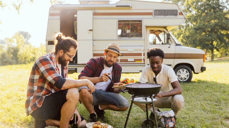 Grillen und Tanken: Perfekte Kombi für Ihr Sommerfest